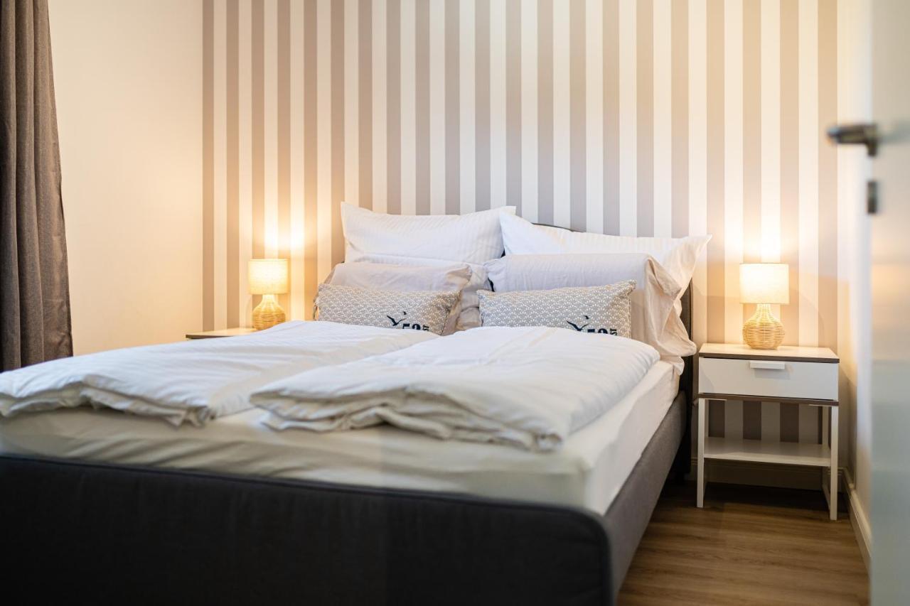 Vivid - Ideal Fuer 4 - Strandnaehe Mit 2 Terrassen - 2 Sz & Wz Varel Buitenkant foto